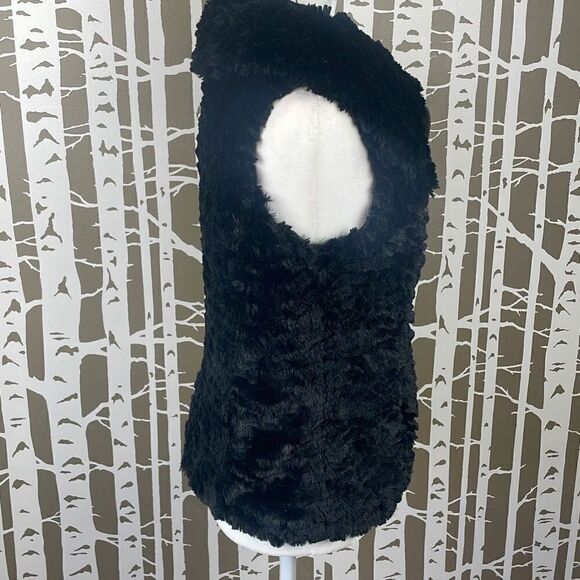 Fever NEW Faux Fur Vest S Black - Picture 2 of 8